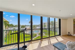 3000 Gulf Shore Boulevard, Naples, FL 34103 - MLS#225073408