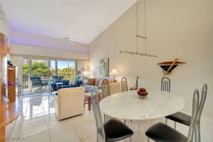 7654 Pebble Creek Circle, Naples, FL 34108 - MLS#225073421