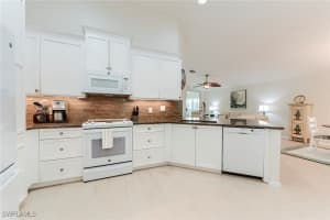 9241 Spring Run Boulevard, Estero, FL 34135 - MLS#225073422