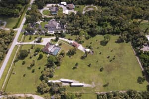 360 16th Avenue, Naples, FL 34120-2351 - MLS#225073441