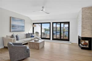 111 La Peninsula Boulevard, Naples, FL 34113 Sold 01/26/26