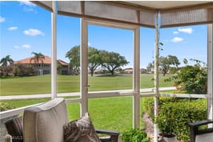 28076 Cavendish Court, Bonita Springs, FL 34135 - MLS#225073475