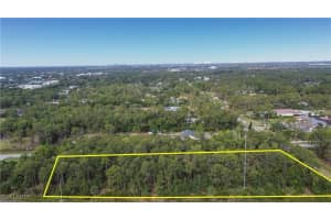 620 Soll Street, Naples, FL 34109 - MLS#225073496