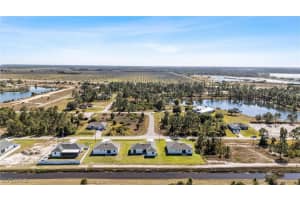 933 Gleason Street, Lehigh Acres, FL 33974 - MLS#225073502