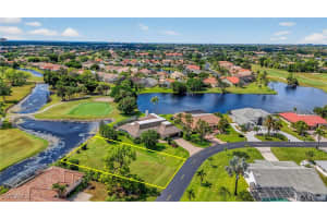 28445 Las Palmas Circle, Bonita Springs, FL 34135 - MLS#225073528