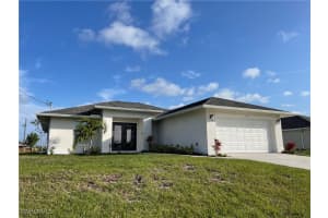 535 20th Street, Cape Coral, FL 33993 - MLS#225073537