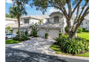 27071 Lake Harbor Court, Bonita Springs, FL 34134 - MLS#225073542