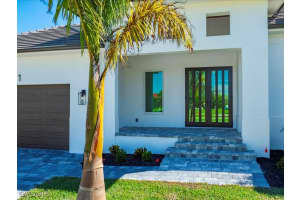 131 Bald Eagle Drive, Marco Island, FL 34145 - MLS#225073547