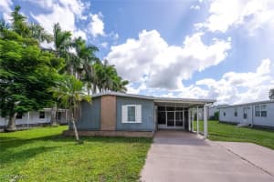 130 Grassy Key Lane, Naples, FL 34114 - MLS#225073562