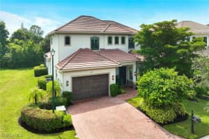 2863 Coco Lakes Drive, Naples, FL 34105 - MLS#225073572