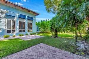 795 18th Avenue, Naples, FL 34102 - MLS#225073603