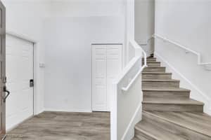 2015 Crestview Way, Naples, FL 34119 - MLS#225073604