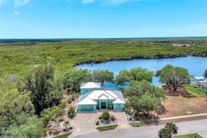144 Wilderness Cay, Naples