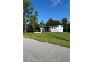 4003 20th Street, Lehigh Acres, FL 33920 - MLS#225073636