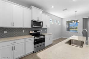 28037 Captiva Shell Loop, Bonita Springs, FL 34135 - MLS#225073638