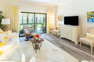 201 Arbor Lake Drive, Naples, FL 34110 - MLS#225073649