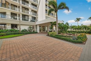 4901 Gulf Shore Boulevard, Naples, FL 34103 - MLS#225073673