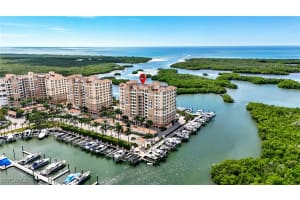 445 DOCKSIDE Drive, Naples, FL 34110 - MLS#225073676