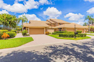 11718 Quail Village Way 17, Naples