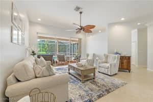 300 Wentworth Court, Naples, FL 34104 - MLS#225073689