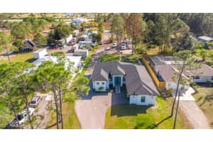 2740 35th Avenue, Naples, FL 34120 - MLS#225073718