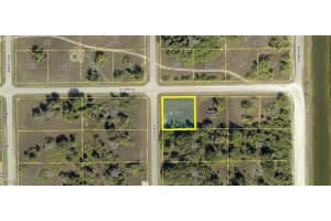4500 18th Street, Lehigh Acres, FL 33972 - MLS#225073725