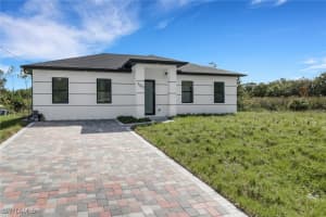 3303 32nd Street, Lehigh Acres, FL 33971 - MLS#225073744
