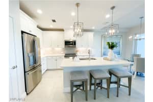 2555 Seychelles Drive, Naples, FL 34112 - MLS#225073801