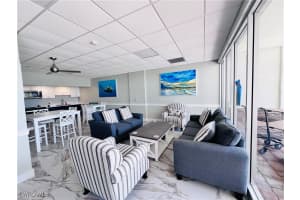 5 Bluebill Avenue, Naples, FL 34108 - MLS#225073817