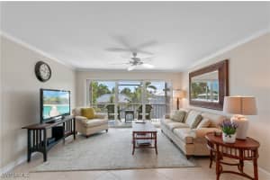 534 12th Avenue, Naples, FL 34102 - MLS#225073854