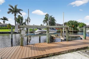 2030 25th Terrace, Cape Coral, FL 33904 - MLS#225073884