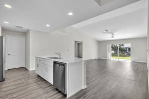 412 25th Street, Cape Coral, FL 33909 - MLS#225073888
