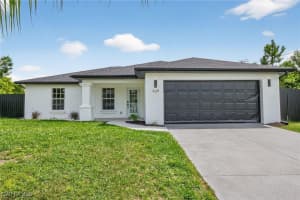 429 Lillon Avenue, Lehigh Acres, FL 33974 - MLS#225073890