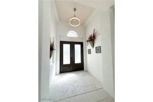 516 Eagle Creek Drive, Naples, FL 34113 - MLS#225073906