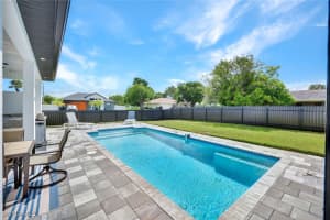 636 8th Terrace, Cape Coral, FL 33909 - MLS#225073910