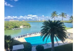 15 Bluebill Ave 205, Naples