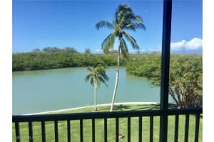 15 Bluebill Avenue, Naples, FL 34108 - MLS#225073930