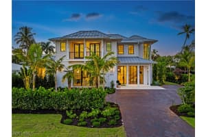 285 Central Avenue, Naples, FL 34102 - MLS#225073939