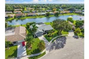 3424 Anton Ct, Naples
