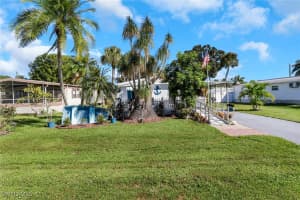 20 Derhenson Drive, Naples, FL 34114 - MLS#225073954