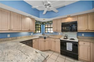 27026 Oakwood Lake Drive, Bonita Springs, FL 34134 - MLS#225073961