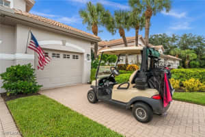 3909 Loblolly Bay Drive, Naples, FL 34114 - MLS#225073970