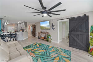912 48th Terrace, Cape Coral, FL 33914 - MLS#225073981