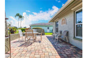 4364 Beechwood Lake Drive, Naples, FL 34112 - MLS#225073998