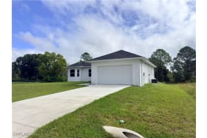 523 Harry Thayer Avenue, Lehigh Acres, FL 33974 - MLS#225074009