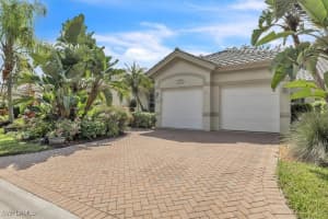 837 Vistana Circle, Naples, FL 34119 - MLS#225074058