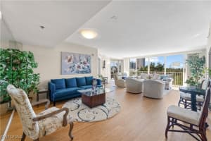 6361 Pelican Bay Boulevard, Naples, FL 34108 - MLS#225074084