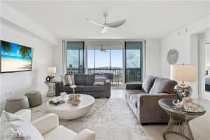 4142 Bay Beach Lane, Fort Myers Beach, FL 33931 - MLS#225074094