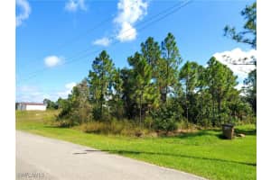 3206 Nora Avenue, Lehigh Acres, FL 33971 Sold 10/31/25