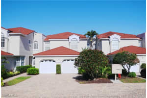 1510 Clermont Dr 103, Naples